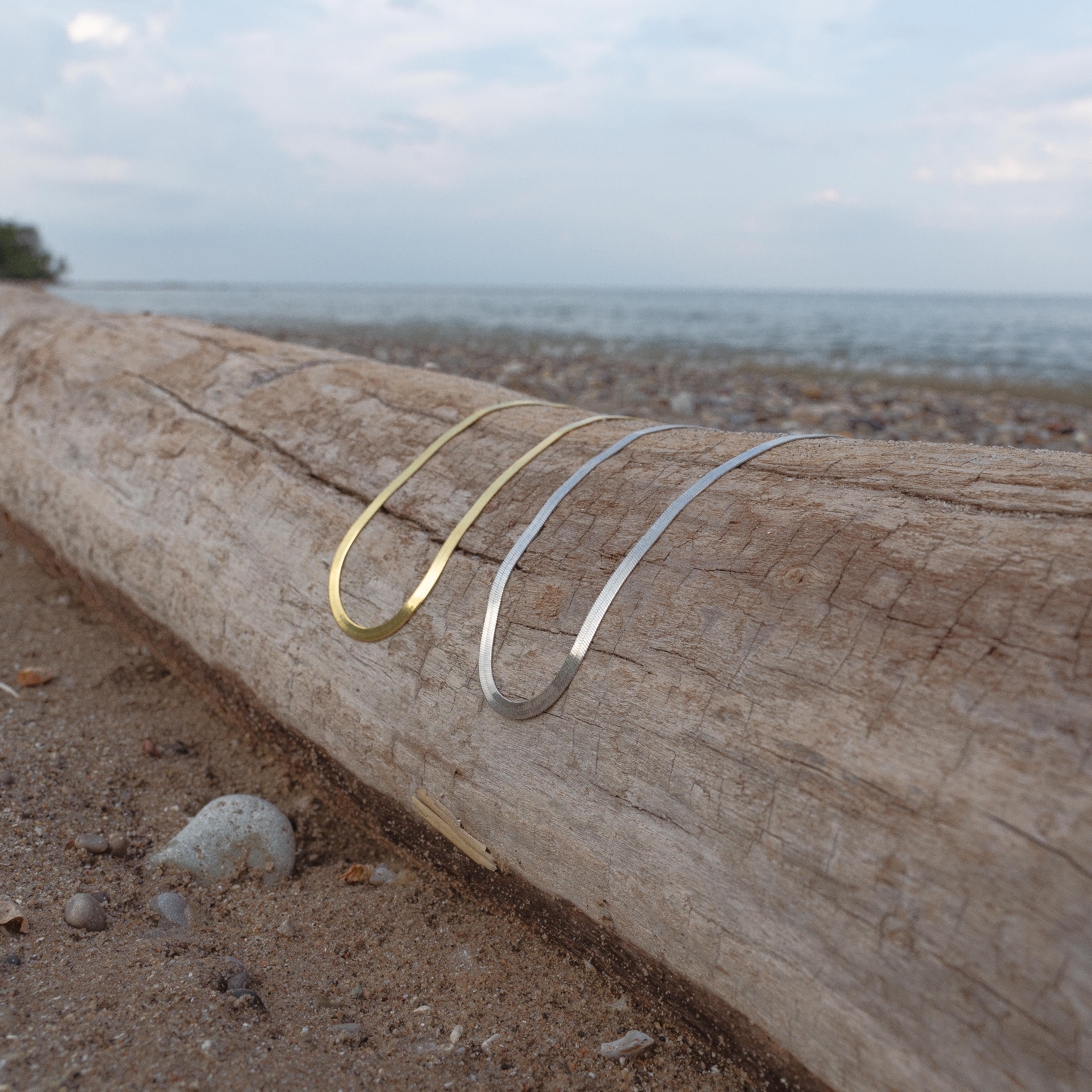 Eve Snake Chain Necklace