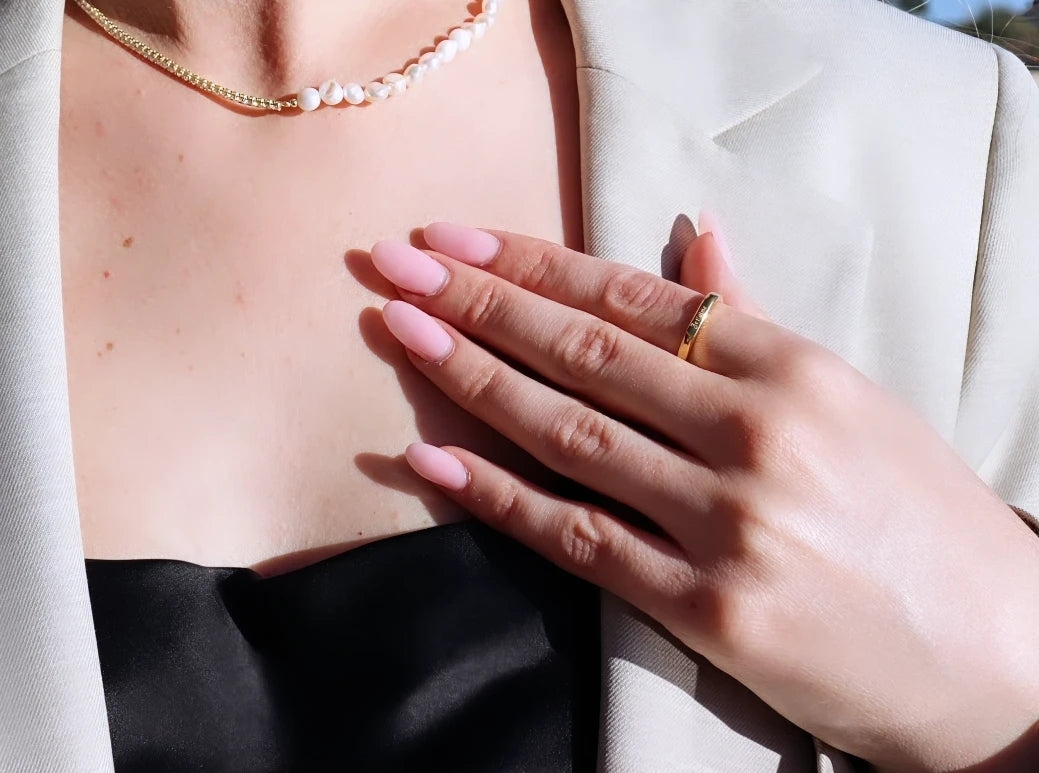 Je t'aime Engraved Gold Geometric Ring