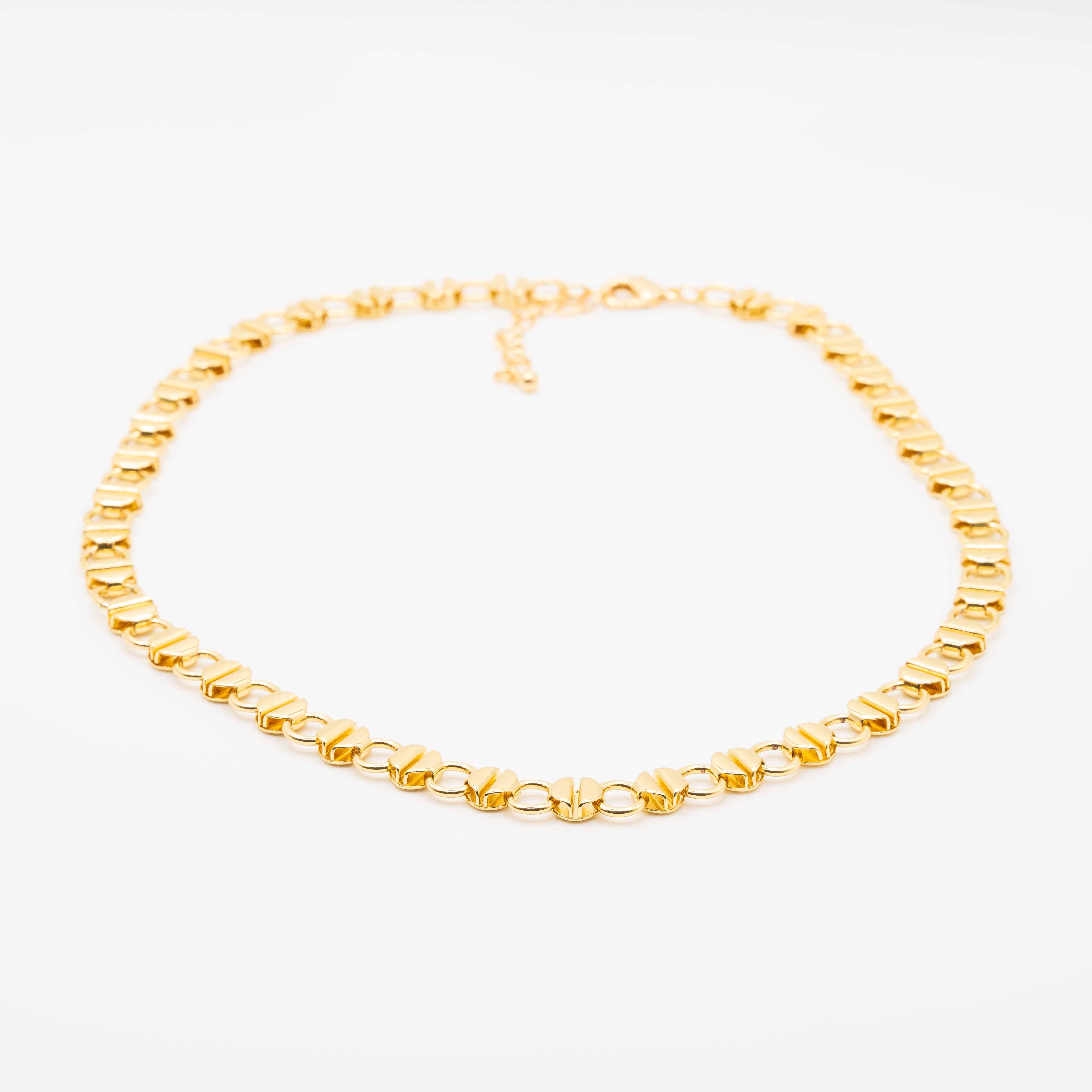 Goldie Collar Necklace