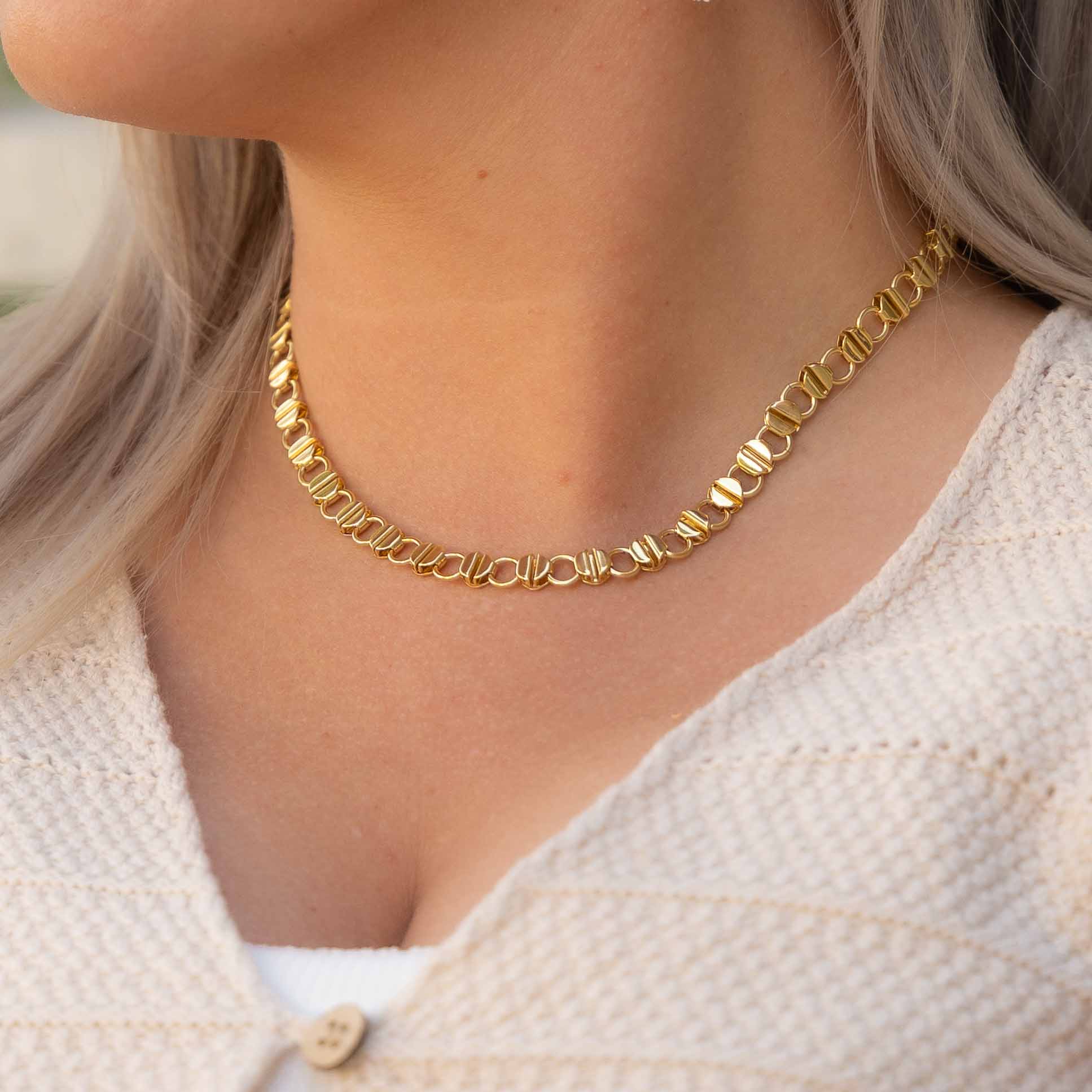 Goldie Collar Necklace