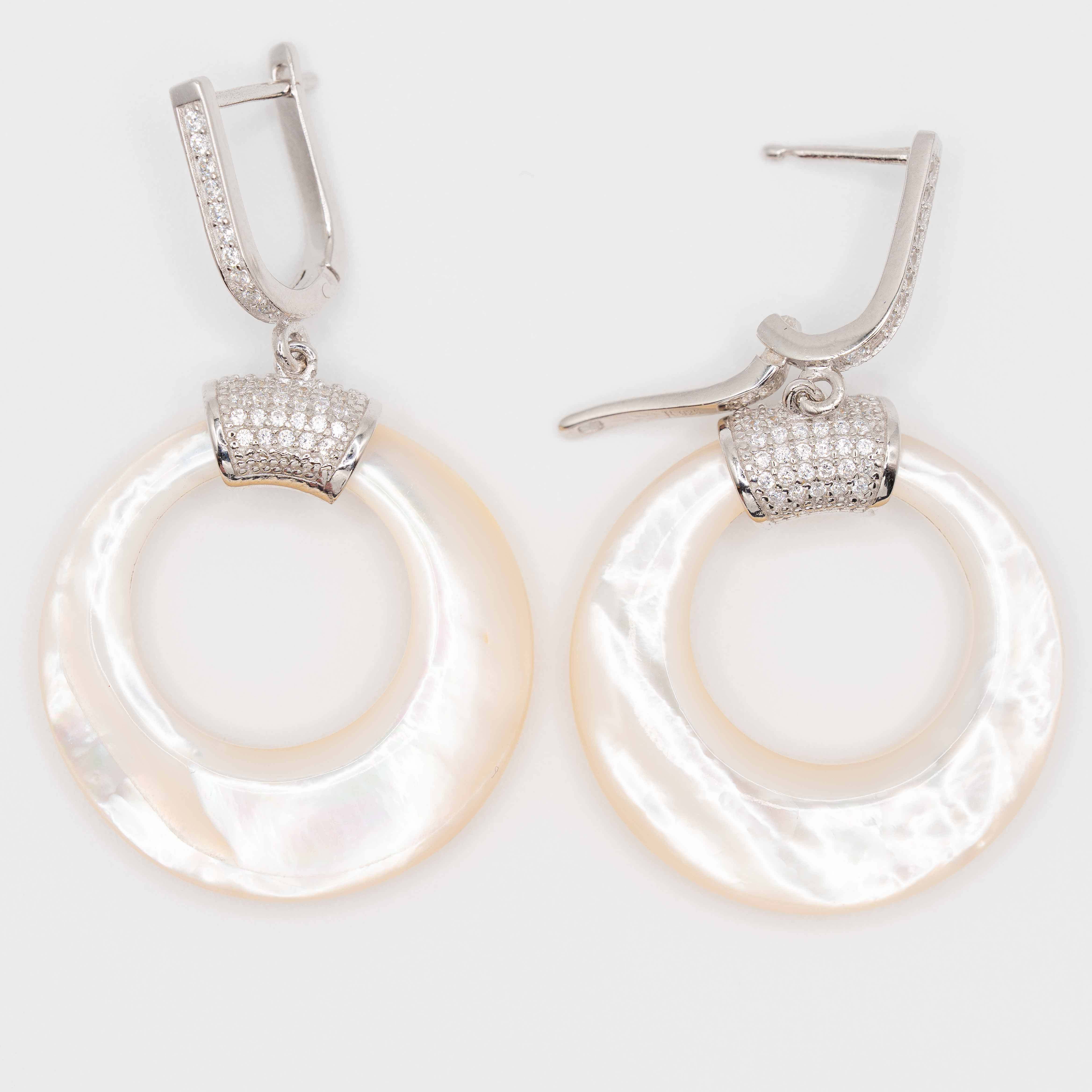Tate Silver (Scalloped) Mop Circle Drop Earrings