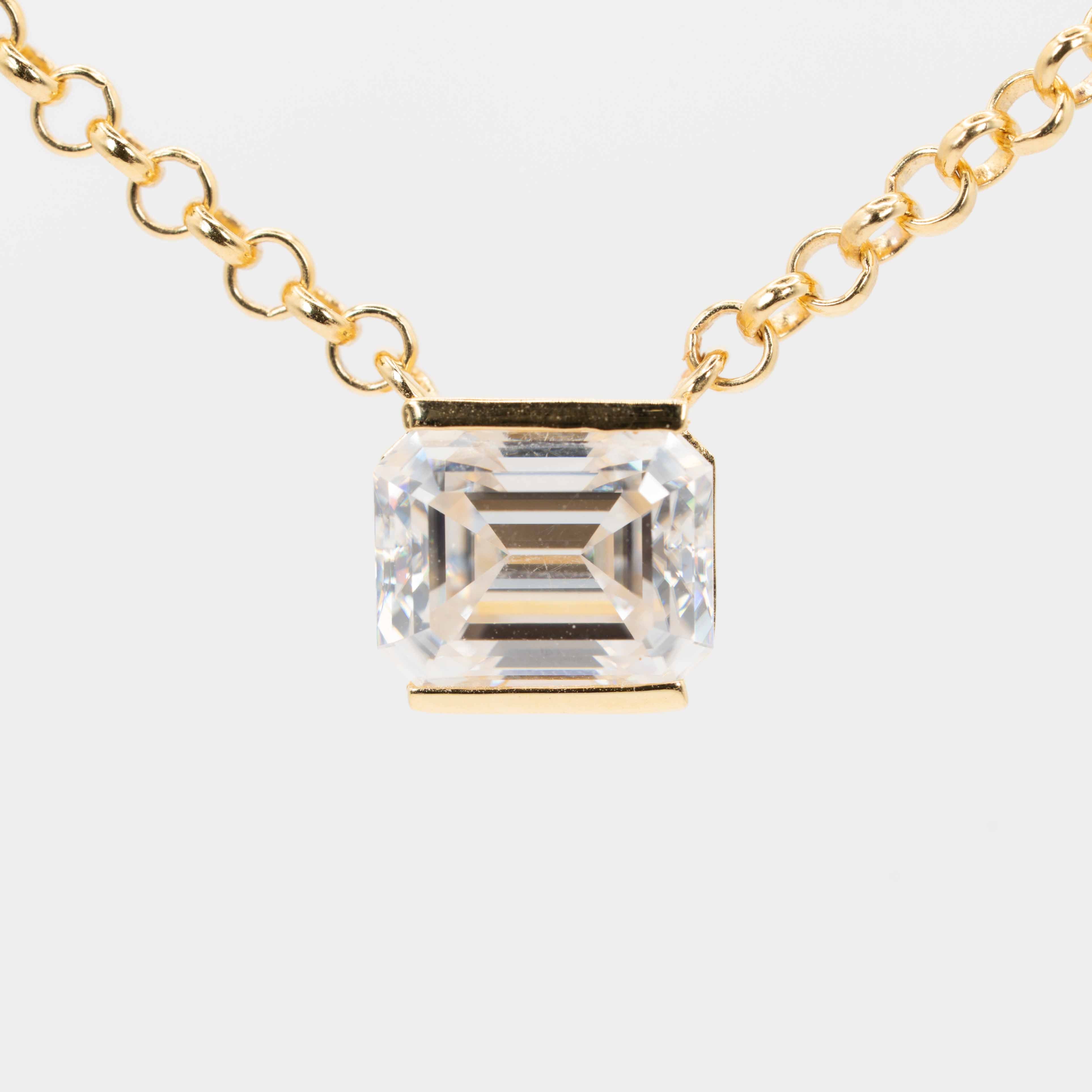 Allure Emerald Diamond Pendant Necklace