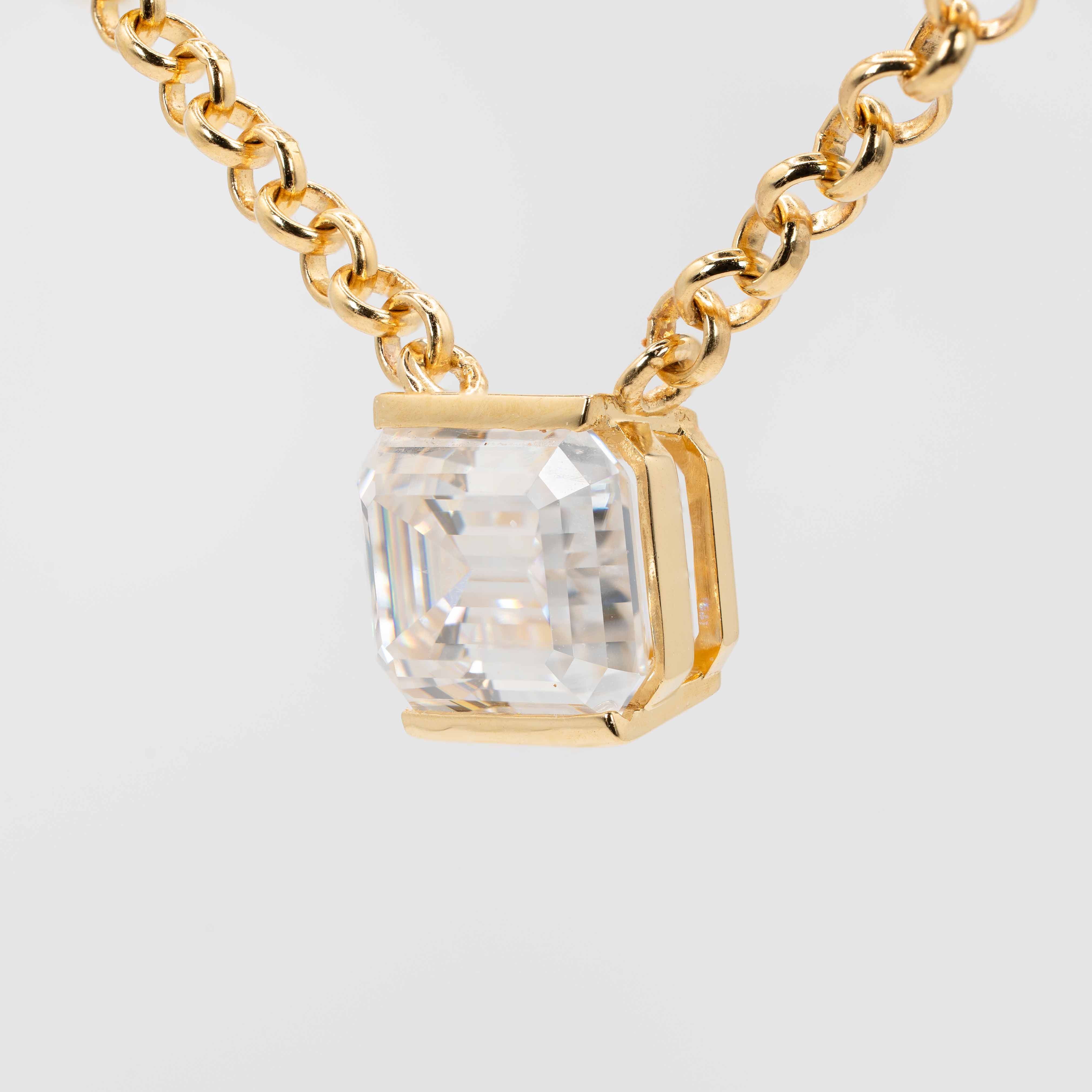 Allure Emerald Diamond Pendant Necklace