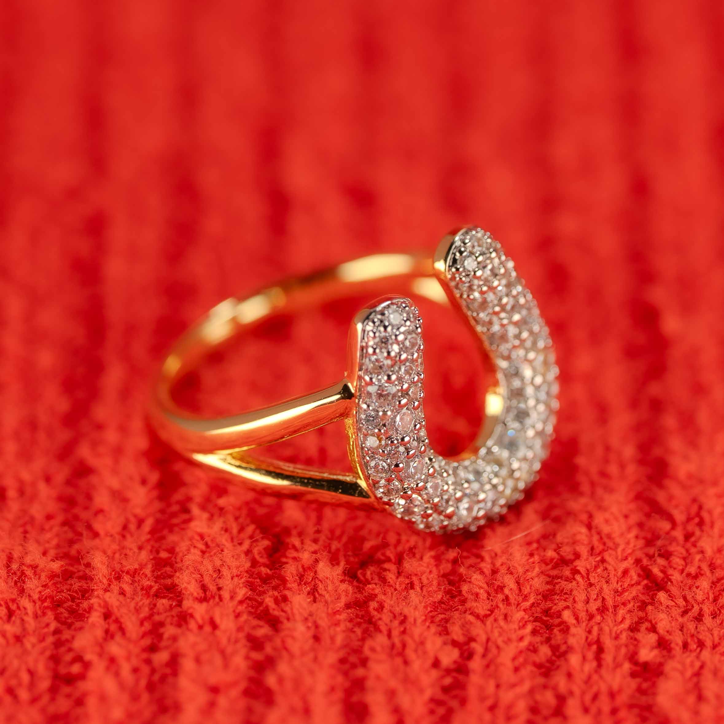 Honey Pavé Horseshoe Ring