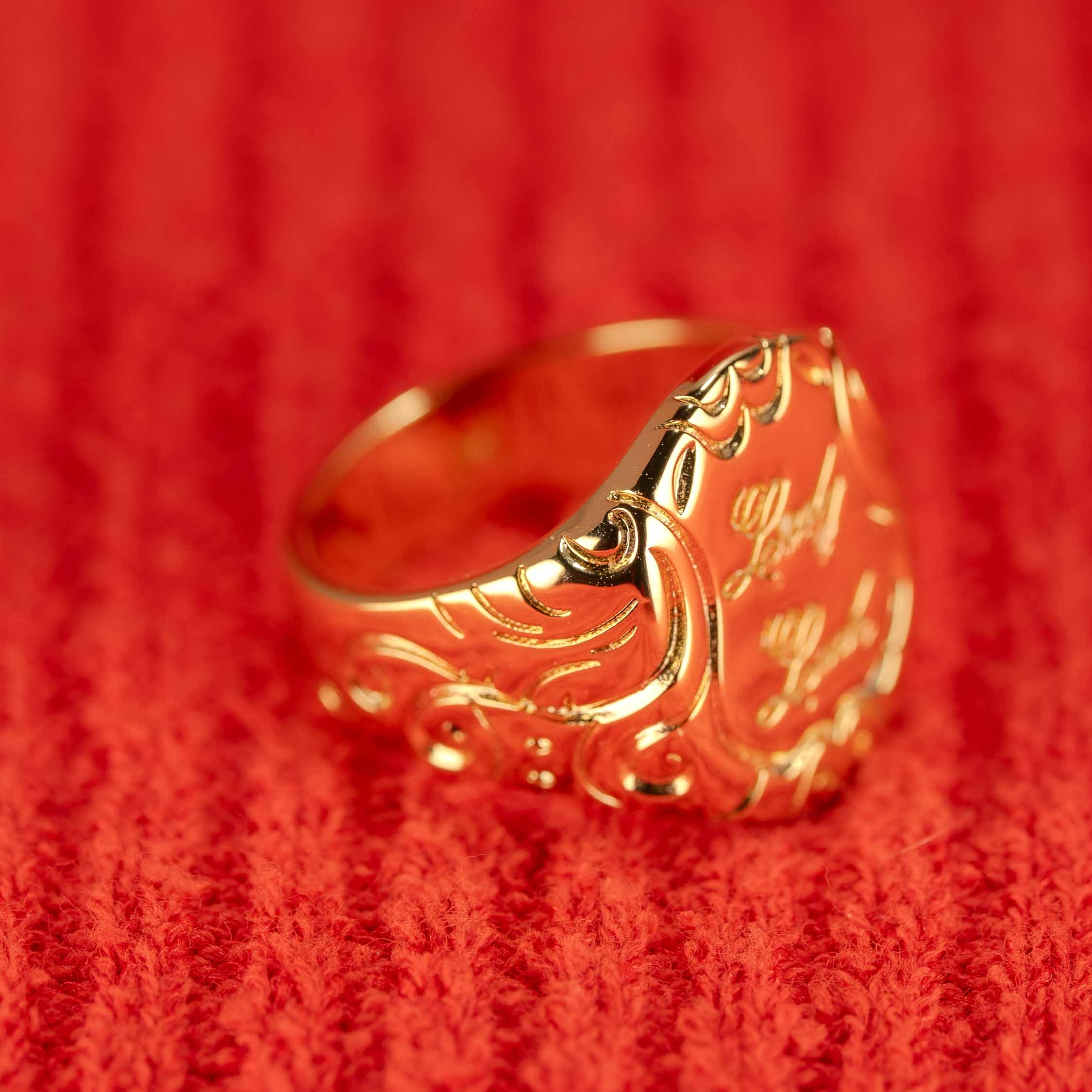 Lady Luck Ring